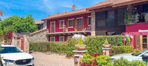 2 bedrooms House in Rivoli, Italy No. 264129 37