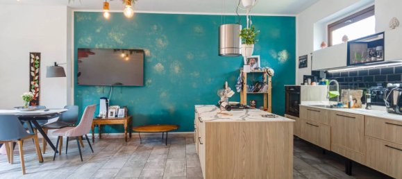 2 bedrooms House in Rivoli, Italy No. 264129 8