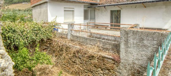 3 bedrooms House in Mirandela, Portugal No. 170418 26