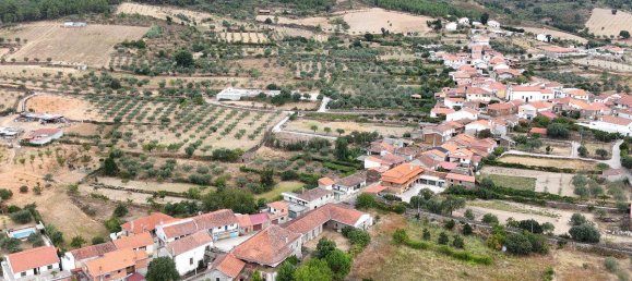 3 bedrooms House in Mirandela, Portugal No. 170418 29