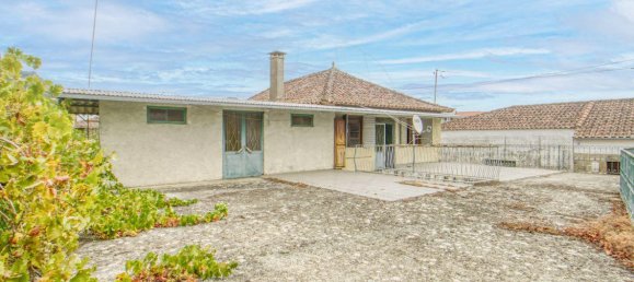 3 bedrooms House in Mirandela, Portugal No. 170418 17