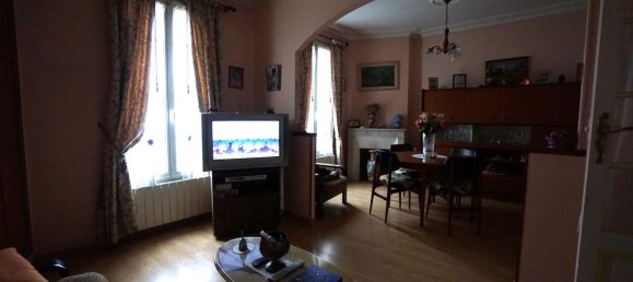 1 غرف نوم شقة في Aulnay-sous-Bois, France رقم 144322 4