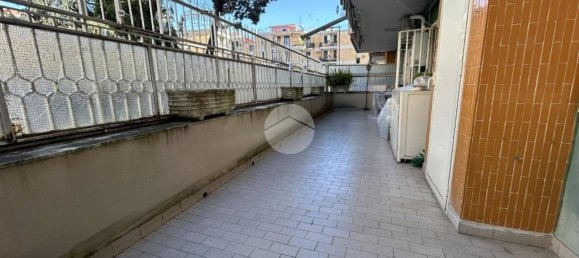 Apartamento T2 em Naples, Italy N.º 218311 21