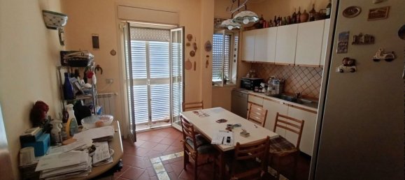 4-salle Appartement à Catania, Italy No. 200173 17