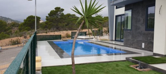 3 Schlafzimmer Villa in Cala De Finestrat, Spain, Nr. 7295 3