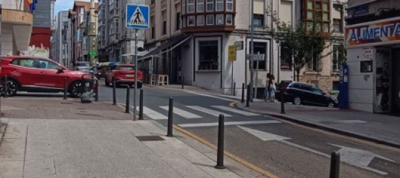 5 bedrooms Apartment in Santander, Spain No. 174067 2