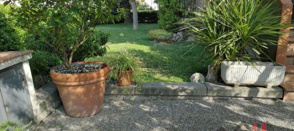 4 rooms Duplex in Prato, Italy No. 85023 2