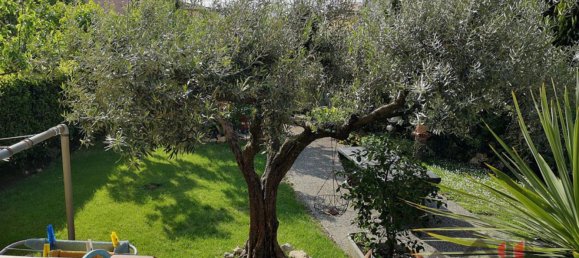 4 rooms Duplex in Prato, Italy No. 85023 8