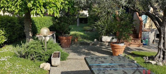 4 rooms Duplex in Prato, Italy No. 85023 3