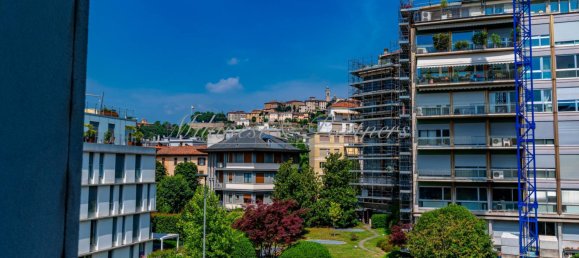 3 bedrooms Apartment in Bergamo, Italy No. 287839 27