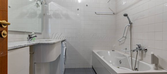3 bedrooms Apartment in Bergamo, Italy No. 287839 23