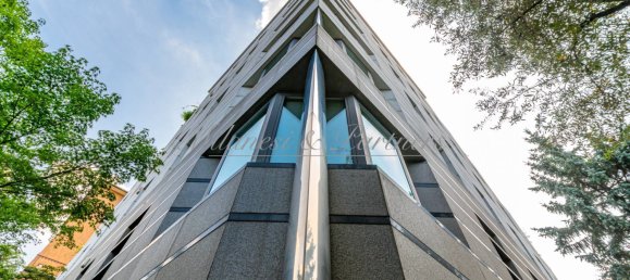 3 bedrooms Apartment in Bergamo, Italy No. 287839 2