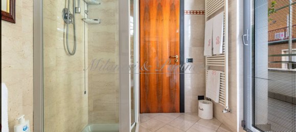 3 bedrooms Apartment in Bergamo, Italy No. 287839 18