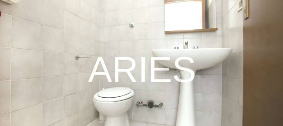 4 rooms Commercial property in Rome, Italy No. 159279 6