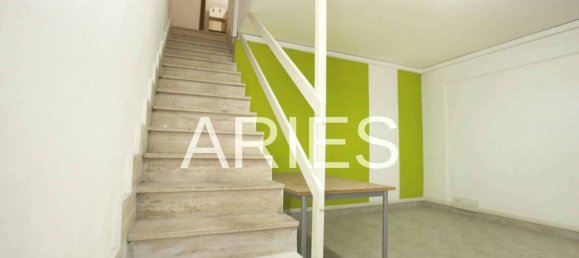 4 rooms Commercial property in Rome, Italy No. 159279 9