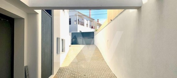 4 bedrooms House in Odivelas, Portugal No. 84231 38