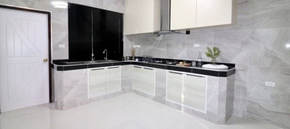 3 Schlafzimmer Cafe / Restaurant in Bang Lamung, Thailand, Nr. 6159 17