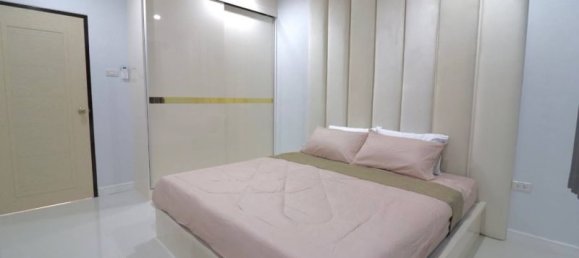 3 Schlafzimmer Cafe / Restaurant in Bang Lamung, Thailand, Nr. 6159 15