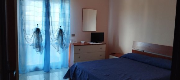 3-salle Appartement à Caulonia, Italy No. 254556 8