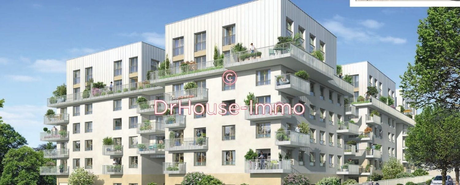 3 bedrooms Apartment in Chatenay-Malabry, France No. 177287