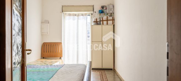 3 Schlafzimmer Wohnung in Palermo, Italy, Nr. 331874 12