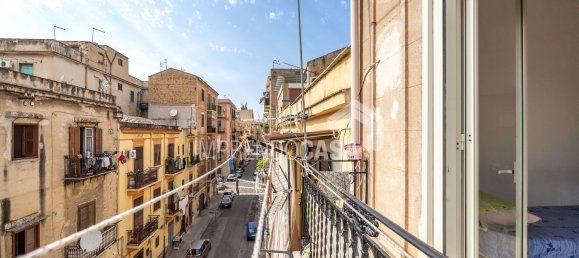 3 Schlafzimmer Wohnung in Palermo, Italy, Nr. 331874 10