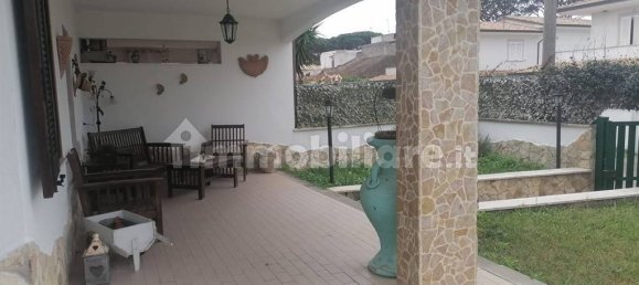 2 bedrooms Villa in Anzio, Italy No. 377286 5