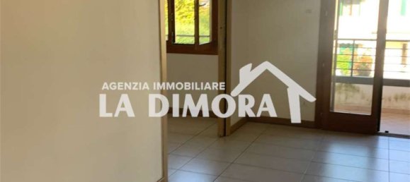 Квартира с 4 комнатами в Пьеве ди Солиго, Италия № 202373 26