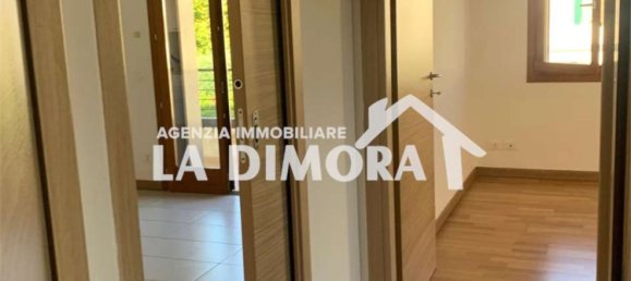 Квартира с 4 комнатами в Пьеве ди Солиго, Италия № 202373 14