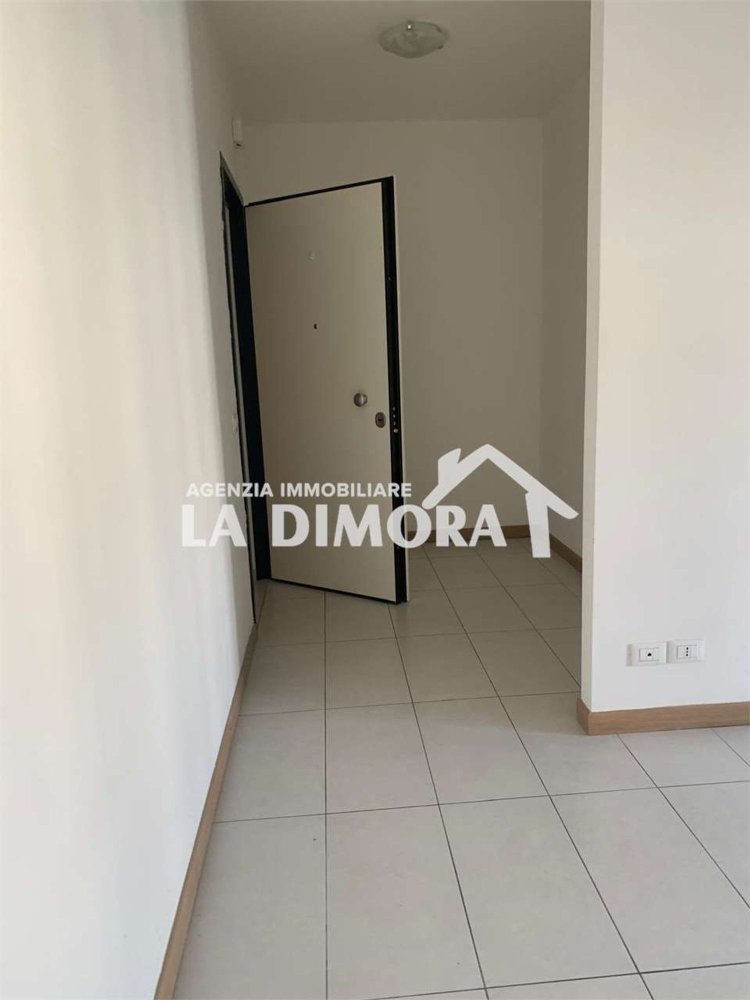 Квартира с 4 комнатами в Пьеве ди Солиго, Италия № 202373