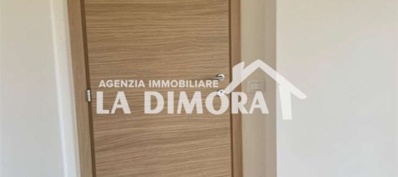 Квартира с 4 комнатами в Пьеве ди Солиго, Италия № 202373 2