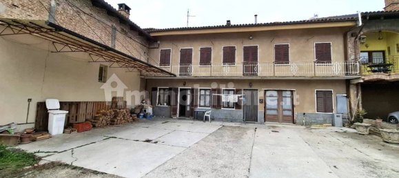 5 Schlafzimmer Haus in Castellinaldo d'Alba, Italy, Nr. 82249 3
