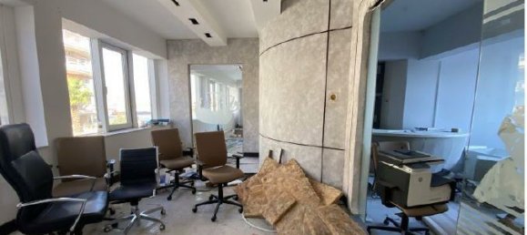133 m² propiedad comercial en venta en Piraeus, Attica, Greece № 92960 8
