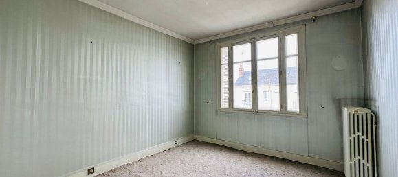 3 bedrooms House in Tours, France No. 89965 6