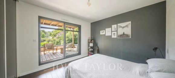 5 Schlafzimmer Villa in Gradignan, France, Nr. 298012 8