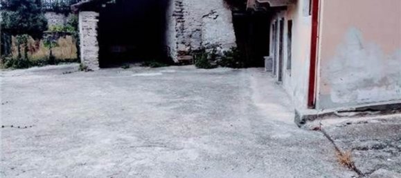 6 rooms House in Beura-Cardezza, Italy No. 255237 19