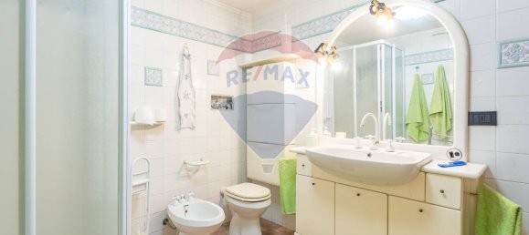 4 Schlafzimmer Villa in Rome, Italy, Nr. 53121 8