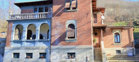 Villa de 10 habitaciónes en Cengio, Italy No. 9851 50