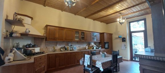 10-Zimmer Villa in Cengio, Italy, Nr. 9851 4
