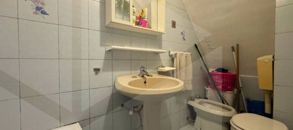 Casa de 2 habitaciónes en San Salvo, Italy No. 21446 5