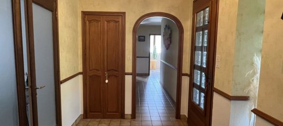 4 chambres Maison à Saint-Mathieu, France No. 335478 9