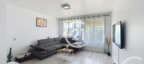 2 bedrooms Apartment in Rouen, France No. 313849 2