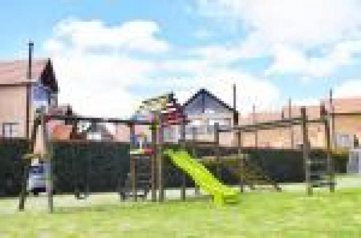 Casa de 3 dormitorios en Cundinamarca, Colombia No. 5841