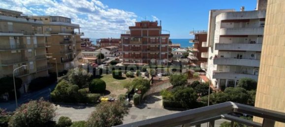 2 bedrooms Apartment in Pomezia, Italy No. 338494 23