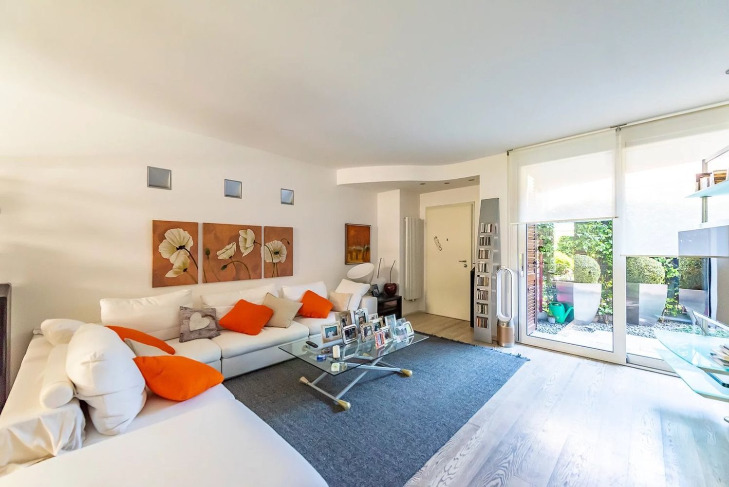 2 rooms Apartment in Lainate, Italy No. 303753