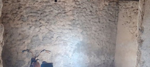 6 rooms House in Barga, Italy No. 159023 11