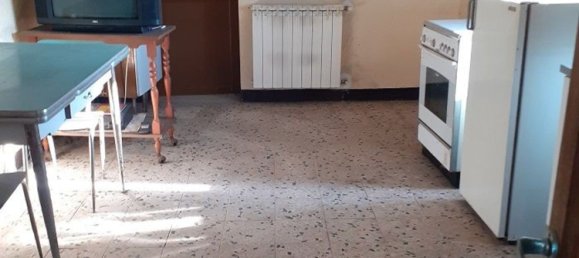 6 rooms House in Barga, Italy No. 159023 12
