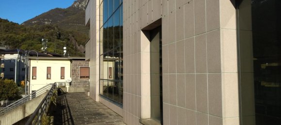 Escritório em Darfo Boario Terme, Italy 130 m² N.º 72413 2