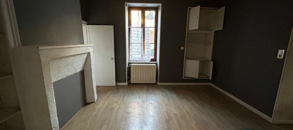 1 bedroom House in Meillant, France No. 244734 3