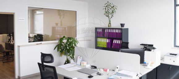 Entrepôt à Mafra, Portugal 669m² No. 79515 12